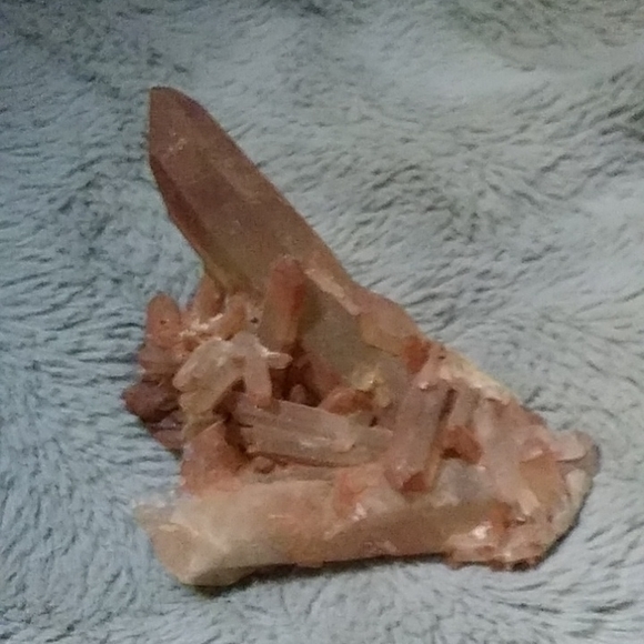 Quartz Gemstone with hematite - Picture 4 of 5